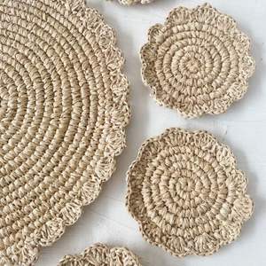 High Quality Handwoven Water Hyacinth <b>Seagrass</b> <b>Placemats</b> Durable & Eco-Friendly Table Mats Made In Vietnam For Kitchenware - Product Image 3