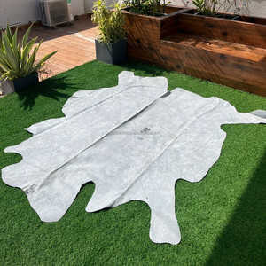 New Trend Cowhide Fur Leather Rugs Hot Sale Rugs for Living Room Large Area Traditional 100 % Cowhide Fur Handmade - Product Image 6