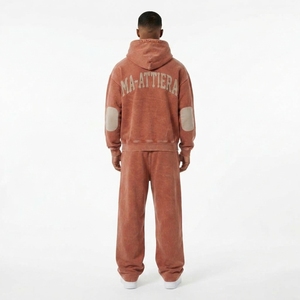 Conjunto de chándal de dos piezas para hombre, con sudadera con capucha y cremallera estilo vintage y pantalones deportivos de pierna ancha. - Product Image 4