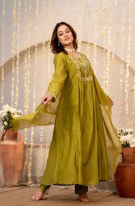NEW LAUNCHED CHANDERI SILK EMBROIDERY WORK 3 PCS <b>KURTA</b> BOTTOM AND DUPATTA SETS BEST FOR PARTY WEAR - Product Image 2