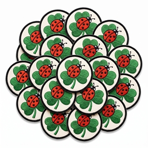 Parches Redondos Bordados de Mariquita y Trébol, Apliques de Insectos Shamrock Directos de Fábrica para Ropa y Sombreros - Product Image 1