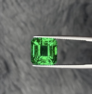 Fine Quality Natural Zambian Emerald Square Cut Green Loose Emerald Gemstone for Jewelry Making - Product Image 2