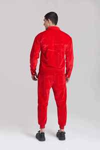 Ensemble de survêtement en velours pour homme avec tissu respirant et finition luxueuse et douce - Product Image 6