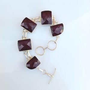 Bracelet en grenat rouge plaqué argent sterling, fait main, pierres précieuses facettées, bijoux ajustables, cadeau pour femmes et hommes - Product Image 3