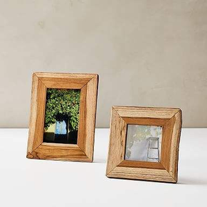 Cadre photo en bois sur mesure avec bordures sculptées pour une touche d'élégance dans toute décoration intérieure. - Product Image 6