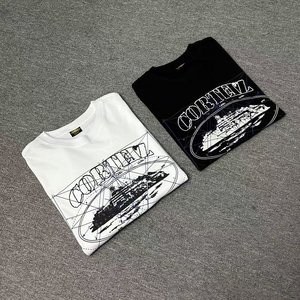 Camiseta de Manga Corta con Estampado Hip Hop de la Costa Oeste para Hombre y Mujer, Atuendo de Pareja Moderno para el Verano - Product Image 1