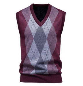 Gilet en tricot argyle en polyester pour homme, col en V classique, pull sans manches, vêtements d'affaires d'automne, tricot à motifs - Product Image 4