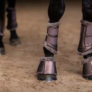 Botas de equitación con material de nailon diseñadas para mayor comodidad, absorción de impactos y protección de tendones y fetlock. Hechas en Pakistán. - Product Image 2