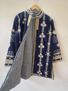 Manteau long élégant en velours brodé avec motif floral, col mandarin, manches longues, veste d'hiver pour femmes, prix de gros - Product Image 4
