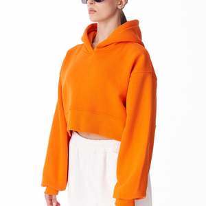 เสื้อครอปท็อปผู้หญิงคุณภาพสูง ระบายอากาศได้ดี สั่งผลิตได้ตามแบบ OEM เสื้อฮู้ดสำหรับออกกำลังกาย โยคะ สตรีทแวร์ แบรนด์ส่วนตัว - Product Image 2