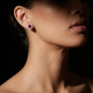 Pendientes de Oro de 18K de Lujo con Rubíes y Diamantes en Forma de Flor, Joyería para Mujer, para Bodas - Product Image 3