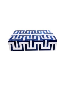 Handmade High Quality Resin Crafts Jewelry <b>Box</b> Multi-Purpose Decorative <b>Storage</b> Bone Inlay Home Decorative <b>Box</b> - Product Image 2