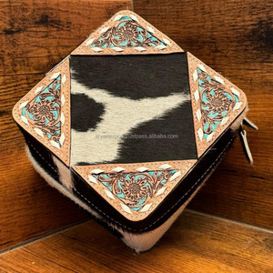 New Custom Hand Tooled Leather Carrying Holder Zipper Portable Jewelry Storage Box Genuine Cowhide Travel Case Jewelry Organizer - Product Image 4