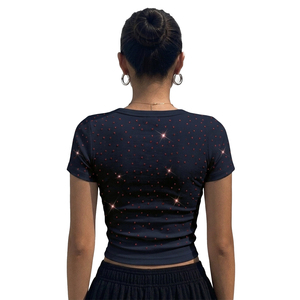 Top corto rojo brillante con pedrería, personalizado con la marca, camiseta de mujer de media manga, ropa deportiva, camiseta de algodón tejido para mujer - Product Image 2