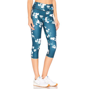 Leggings pour femmes de haute qualité, personnalisés, taille haute, vêtements de yoga, couleur unie, confortables et légers, vêtements de fitness - Product Image 2
