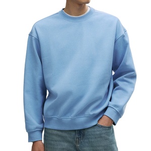 เสื้อสเวตเตอร์คอกลมมีฮู้ดสำหรับผู้ชายผ้าฝ้ายโอเวอร์ไซส์ลายพิมพ์แบบกำหนดเอง - Product Image 1