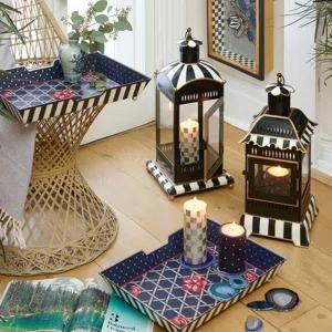 Lanterne à bougie en fer et verre de style pagode noire et blanche, idéale pour offrir en cadeau et décorer la table à manger, provenant d'Inde - Product Image 4