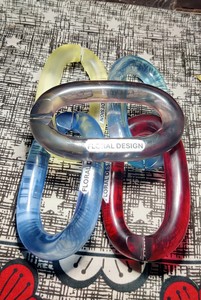 Chaînes en résine personnalisables, très grandes et aux couleurs claires, maillons en résine multicolores de grande taille disponibles. - Product Image 2