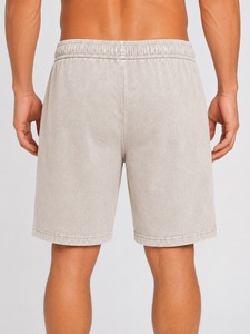 Shorts décontractés pour hommes fabriqués avec un tissu de qualité offrant un confort supérieur, un style moderne et des performances fiables au quotidien - Product Image 4