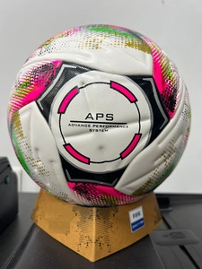 ลูกฟุตบอลพรีเมียมแบบเชื่อมด้วยความร้อน ขนาด 5 สำหรับการแข่งขันอย่างเป็นทางการ พิมพ์โลโก้ได้ตามต้องการ เหมาะสำหรับการฝึกซ้อมระดับมืออาชีพ น้ำหนักเบา - Product Image 2