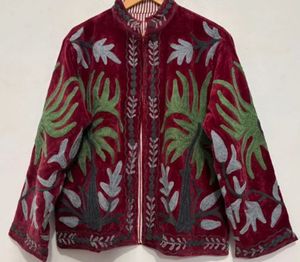 Wholesale Vintage Style Maroon <b>Velvet</b> <b>Jacket</b> <b>Women</b> Hand Embroidered Floral Short Coat Boho Winter Outerwear - Product Image 2