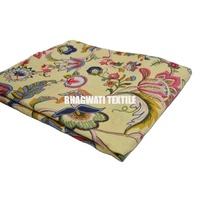 Vente en gros de lot de tissu imprimé fleuri en bloc tissu à coudre en coton indien par cour vêtements pour femmes