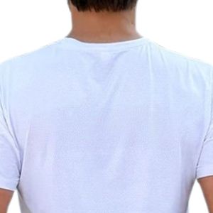 เสื้อยืดคอกลมแขนสั้นสีขาวสำหรับผู้ชาย ทรงเข้ารูป สวมใส่สบาย เหมาะสำหรับออกกำลังกาย เล่นกีฬา วิ่ง ฟิตเนส หรือใช้ในชีวิตประจำวัน สามารถสั่งทำได้ - Product Image 4