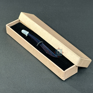 Pinza para Cejas de Acero Inoxidable con Punta Inclinada, Diseño Elegante y Ligero, Diseño de Lujo Personalizado - Product Image 5