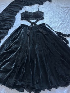 ชุดเลเฮนกาโชลีผ้าจอร์เจตต์เนื้อนุ่มทันสมัย พร้อมงานปักเลื่อมคุณภาพพรีเมียม สำหรับงานปาร์ตี้และงานแต่งงานของผู้หญิง - Product Image 5