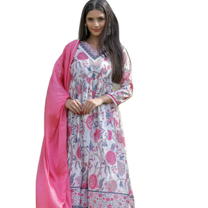 Elegante Abito Anarkali Senza Tempo in Seta con Scollo a V per Donna, Personalizzabile in Vari Colori, Taglie S-3XL - Product Image 1