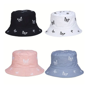 หมวกบักเก็ตผ้าฝ้ายสีดำ 100% ปักลายผีเสื้อและใบไม้สีขาว สำหรับทุกเพศ สวมใส่สบายๆ ในฤดูใบไม้ผลิและฤดูร้อน เหมาะสำหรับผู้ใหญ่ แฟชั่นชายหาด - Product Image 4