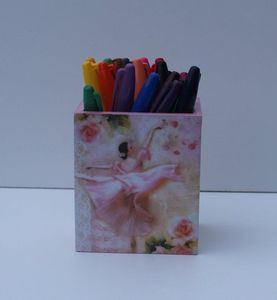 Single-Tier Wooden Pen <b>Stand</b> Pencil Holder with Printed Picture for Office Home or School Stationary Storage Desk Applicable - Product Image 6