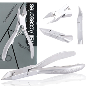 Cortacutículas Angulado ProEdge Chrome, Instrumento de Acero Inoxidable de Alto Brillo para Detalles de Uñas, Herramienta de Pedicura y Manicura, Alicates para Cutículas - Product Image 5