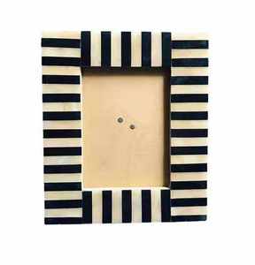 Hot Selling Handmade UV <b>Printed</b> Bone Inlay Photo Framed White Marble Hand Inlay MDF Board Mosaic Photo <b>Frame</b> - Product Image 4