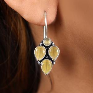 Pendientes Boho Étnicos Tribales con Ojo de Gato Amarillo |   Pendientes Colgantes de Latón Plateado en Plata Antigua para Mujer, Hechos a Mano, para Fiestas y Eventos, Venta al por Mayor - Product Image 2