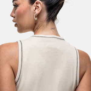 Top Corto de Punto Crema para Mujer, Cuello Redondo, Color Sólido Minimalista, Transpirable, Sin Mangas, de Spandex y Nailon - Product Image 4