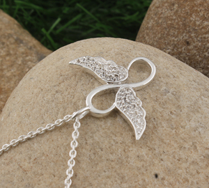 Collar con Colgante de Mariposa Plateada para Mujer, Elegante Collar de Cadena con Dije de Mariposa de Plata de Ley 925, Joyería al por Mayor - Product Image 4