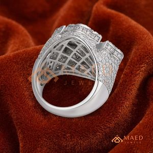 แหวนรูปกากบาทสองสีประดับเพชรโมอิสซาไนต์ เงินแท้ 925 ดีไซน์หรูหรา สไตล์ฮิปฮอป สำหรับนักร้องแร็ปและนักดนตรี - Product Image 3