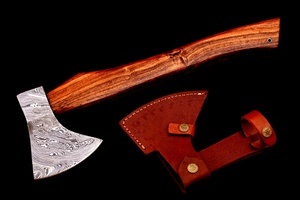 Hache de camping artisanale en acier Damas d'A&M ENTERPRISES avec manche en bois naturel et étui en cuir assorti, haches rustiques pour l'extérieur - Product Image 6