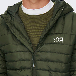 Chaqueta Acolchada Aislante con Costuras Resistentes y Diseño Acolchado Cálido para Uso Diario al Aire Libre - Product Image 6