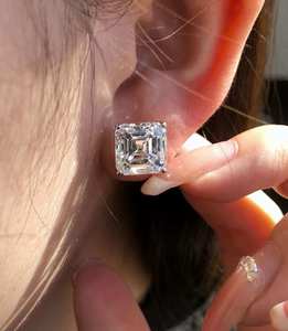 Pendientes de Diamantes de Moissanita con Corte Asscher de 10 mm, Plata de Ley 925, Joyería Fina para Bodas, Fiestas, Ceremonias, Regalo para Enamorados - Product Image 2