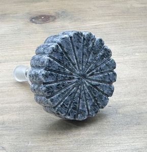 Nouveaux boutons de meuble en marbre, boutons de tiroir en marbre, boutons en pierre, boutons en bois au design moderne à prix très compétitif - Product Image 5