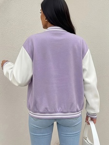 เสื้อแจ็คเก็ตวาร์ซิตี้สีม่วงสำหรับผู้หญิง พิมพ์ลายตัวอักษรนิวยอร์ก แขนยาว คอปกพับได้ สไตล์สตรีทแวร์สำหรับฤดูใบไม้ร่วง - Product Image 2