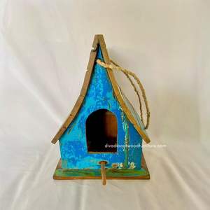 Nichoir pour oiseaux en bois recyclé, fait main, durable, en forme de bateau, couleur bois vieilli, cage à oiseaux originale, pour petits oiseaux d'extérieur - Product Image 1