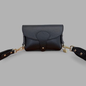 Bolso Cruzado Pequeño de Cuero Genuino Hecho a Mano Royaa Negro con Asa Superior y Correa Ajustable para Uso Diario - Product Image 2