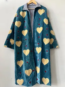 Chaqueta Larga de Terciopelo Azul para Mujer, Bordada con Patrón de Corazones, Manga Larga, Cuello Alto, Estilo Bohemio, Ropa de Abrigo de Invierno - Product Image 3