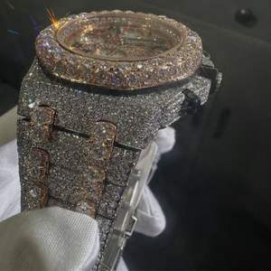 Reloj de Moissanita Personalizado de Alta Calidad con Incrustaciones de Diamantes VVS, Estilo Hip Hop, Regalo para Hombre - Product Image 3
