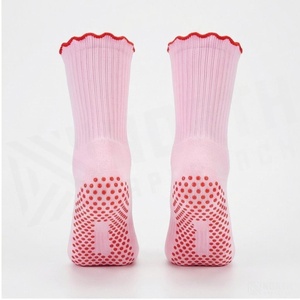 Chaussettes roses North Approach avec logo rouge, respirantes, en coton et fibre de bambou, pour adultes, tenue décontractée d'été - Product Image 2