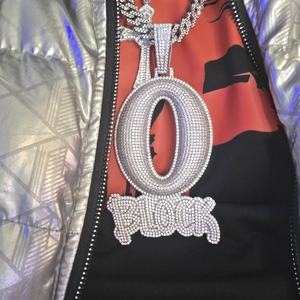 Colgante de Moissanita Número 0 Personalizado, Plata de Ley 925, Letra Burbuja con Incrustaciones de Diamantes, Joyería Hip Hop Unisex para Uso Diario - Product Image 2