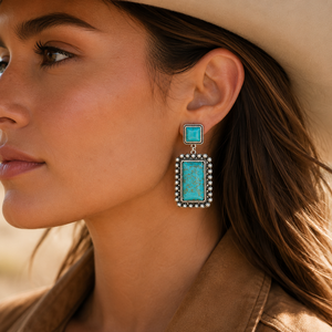 Boucles d'oreilles pendantes rectangulaires en turquoise, style western cowgirl bohème, bijoux faits à la main - Product Image 2